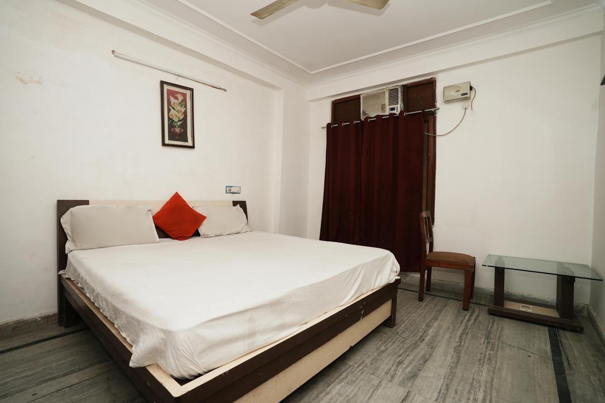 Hotel Sunrise Moon Нью-Дели Экстерьер фото